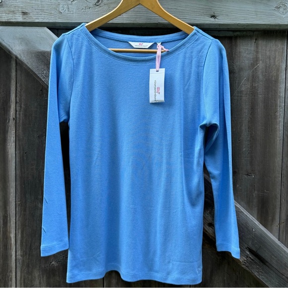 Vineyard Vines Tops - Vineyard Vines Boatneck Long Sleeve Tee Bayside Blue Women’s Size L NEW